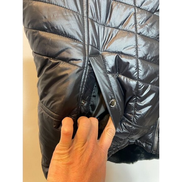 Michael Kors Puffer Zip Front Faux Fur Lined Black Vest Size Extra Large XL - Picture 9 of 10